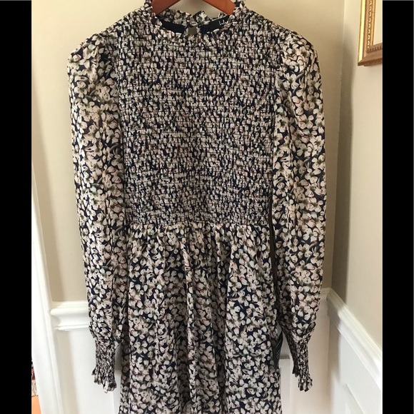 NWT Lulus Smocked Dress Small so lovely 💕 - Picture 1 of 10